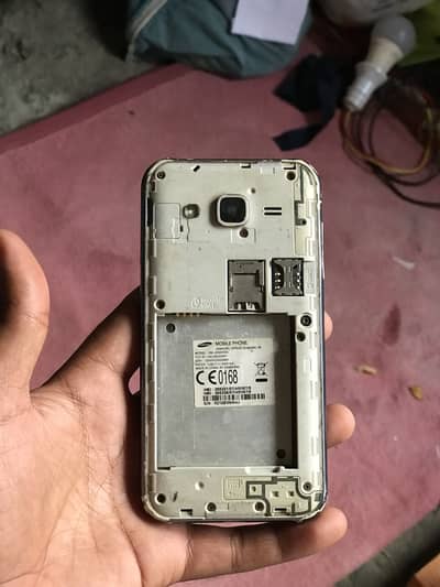 Samsung Mobile J2