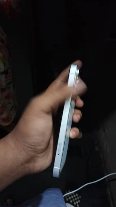 Apple iPhone XR converted 17 pro