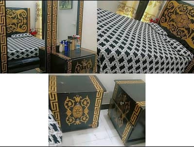 Black & Golden Versace Style Dressing Table with Large Mirror – Used