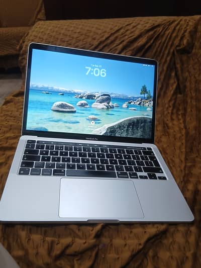 Macbook M1 Pro 03273937437