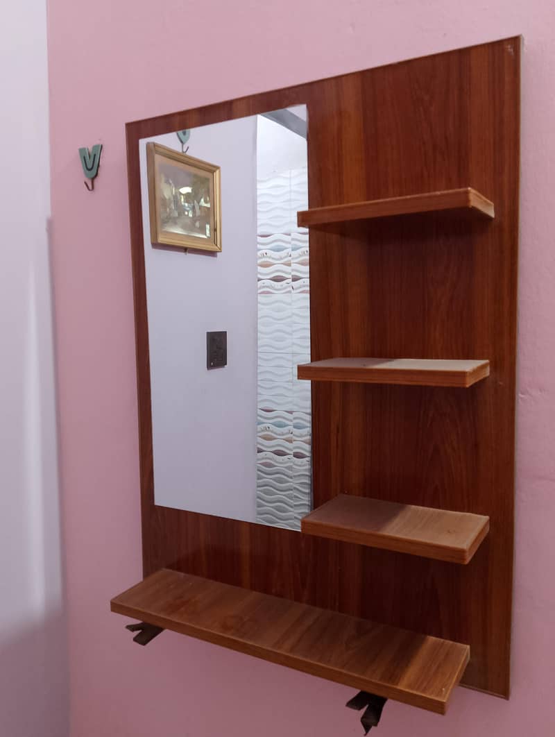 Wall Mirror 0