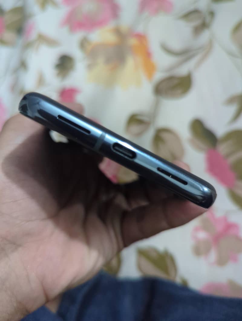 Google Pixel 8 Pro 1