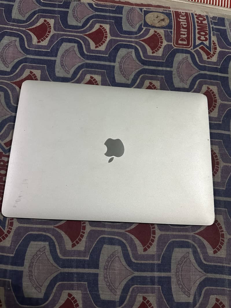 Macbook pro 2017 5
