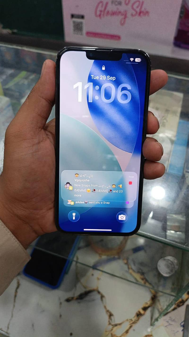 Apple iPhone 13 Pro 0