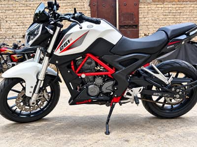 Benelli TRK-251 2021 model,Just 6126 milage