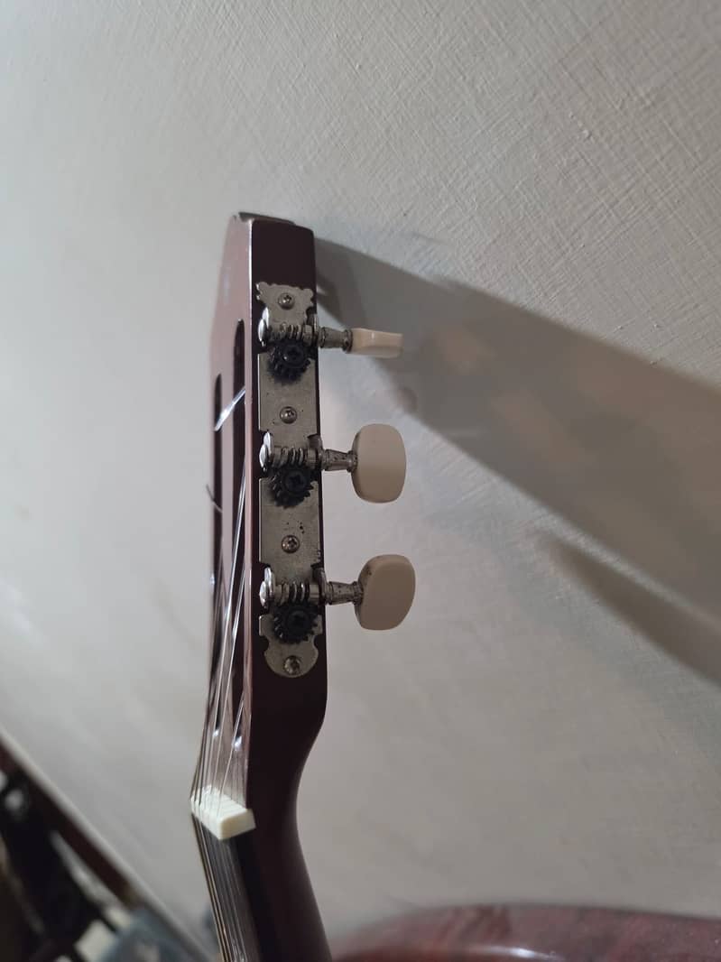 Yamaha C40 1