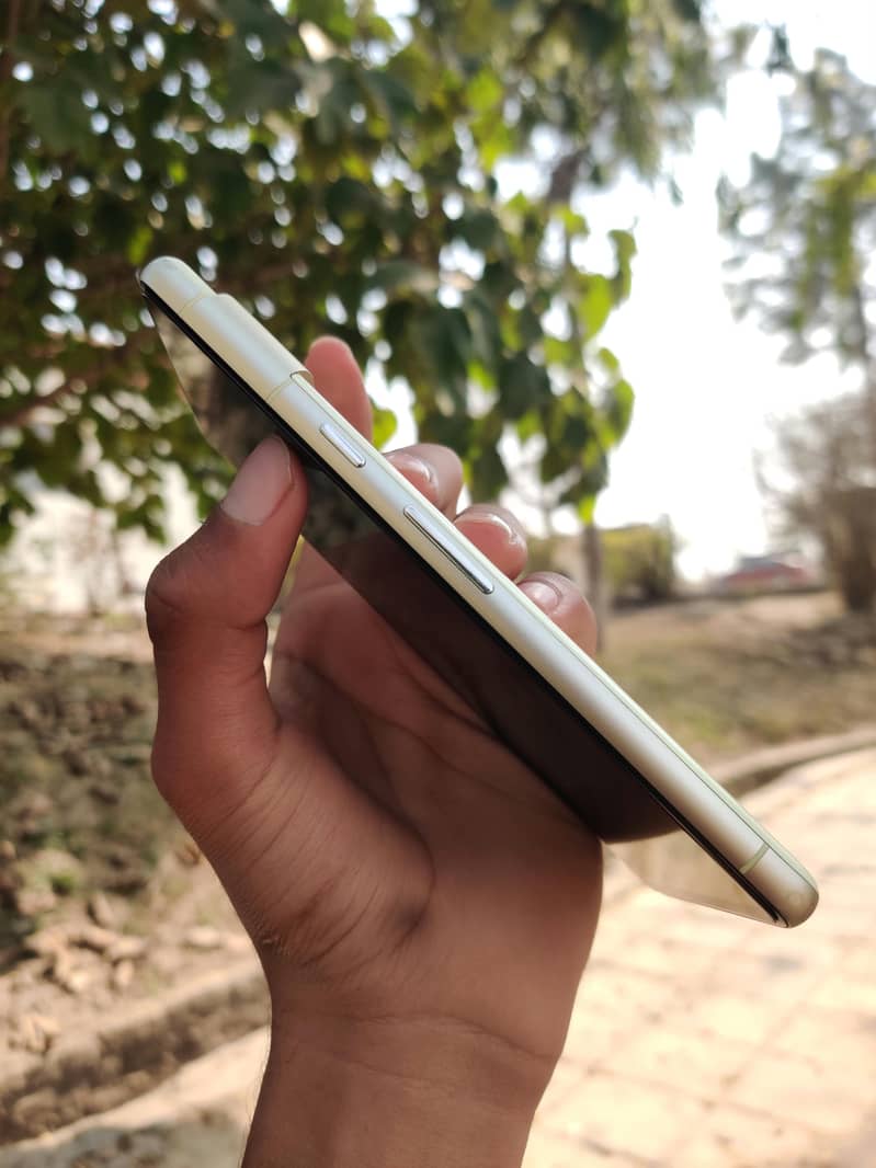 Google Pixel 7 2