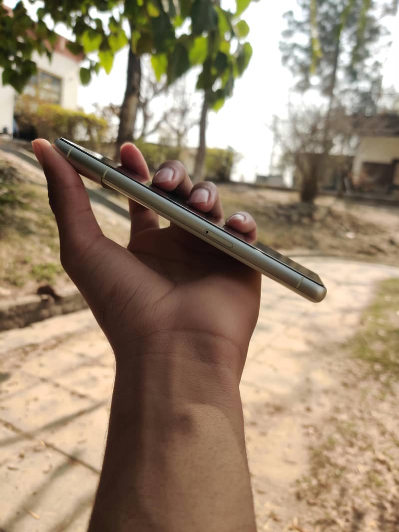 Google Pixel 7 3