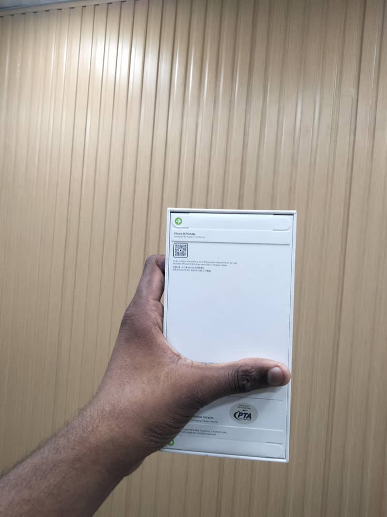 Apple iPhone 18 Pro Max 1