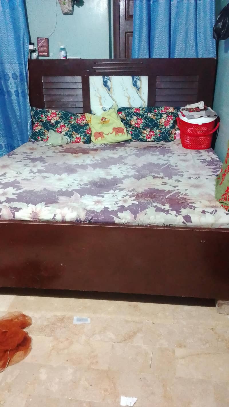 King size Bed 1