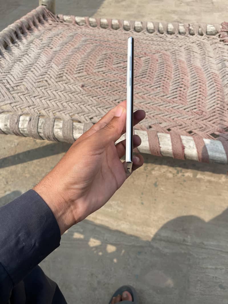 Samsung Mobile Note 10 Plus 1