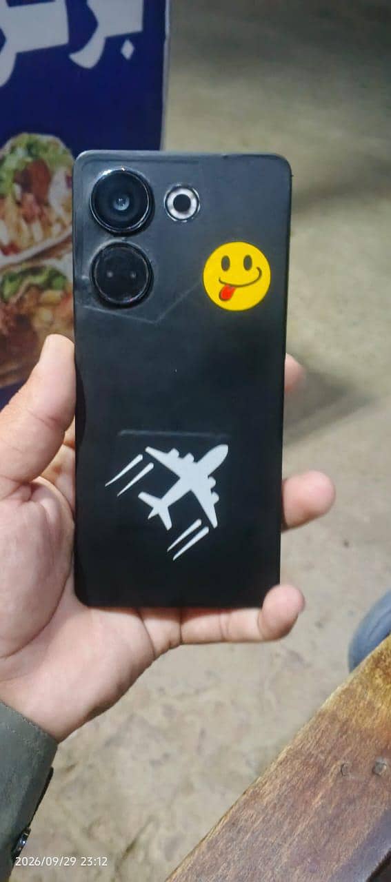 Tecno CAMON 20 1