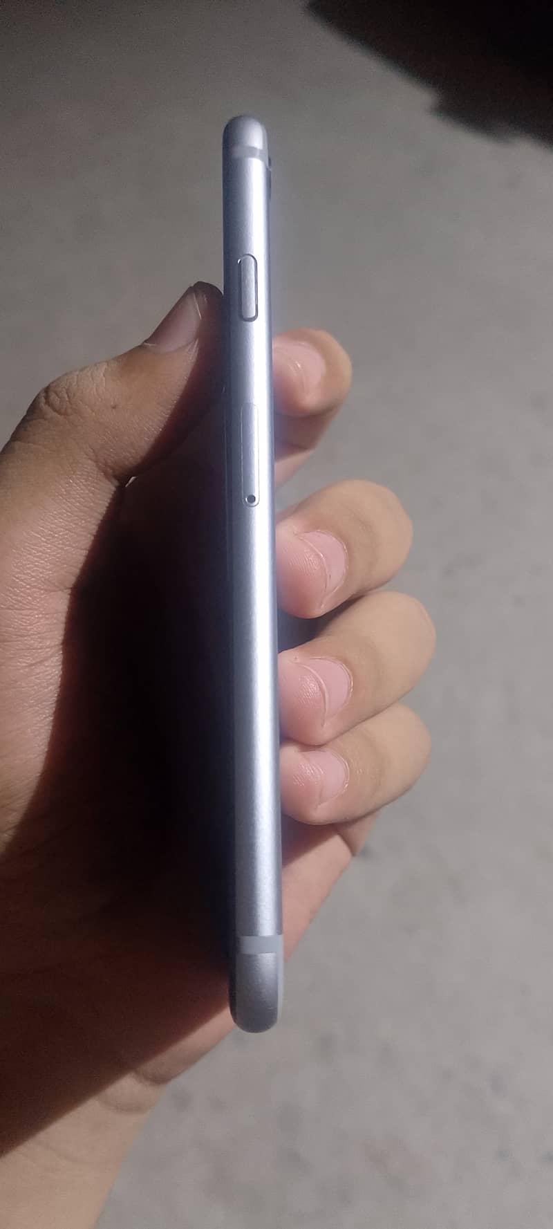 Apple iPhone 6S 1
