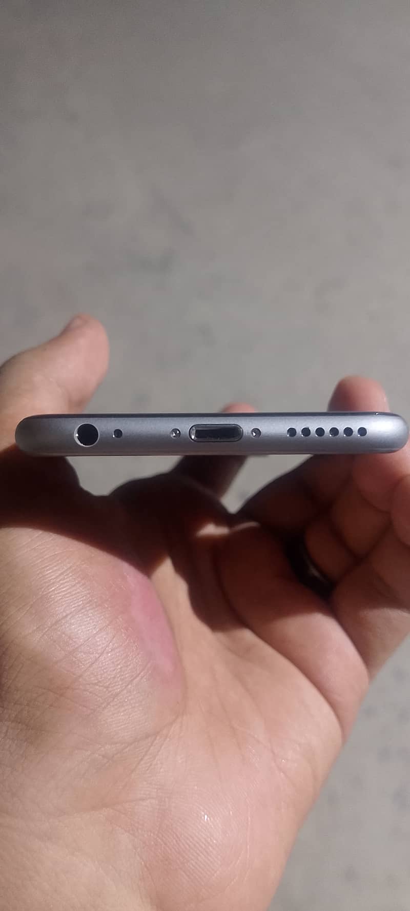 Apple iPhone 6S 3