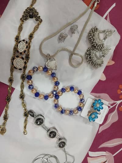 antique jewellery