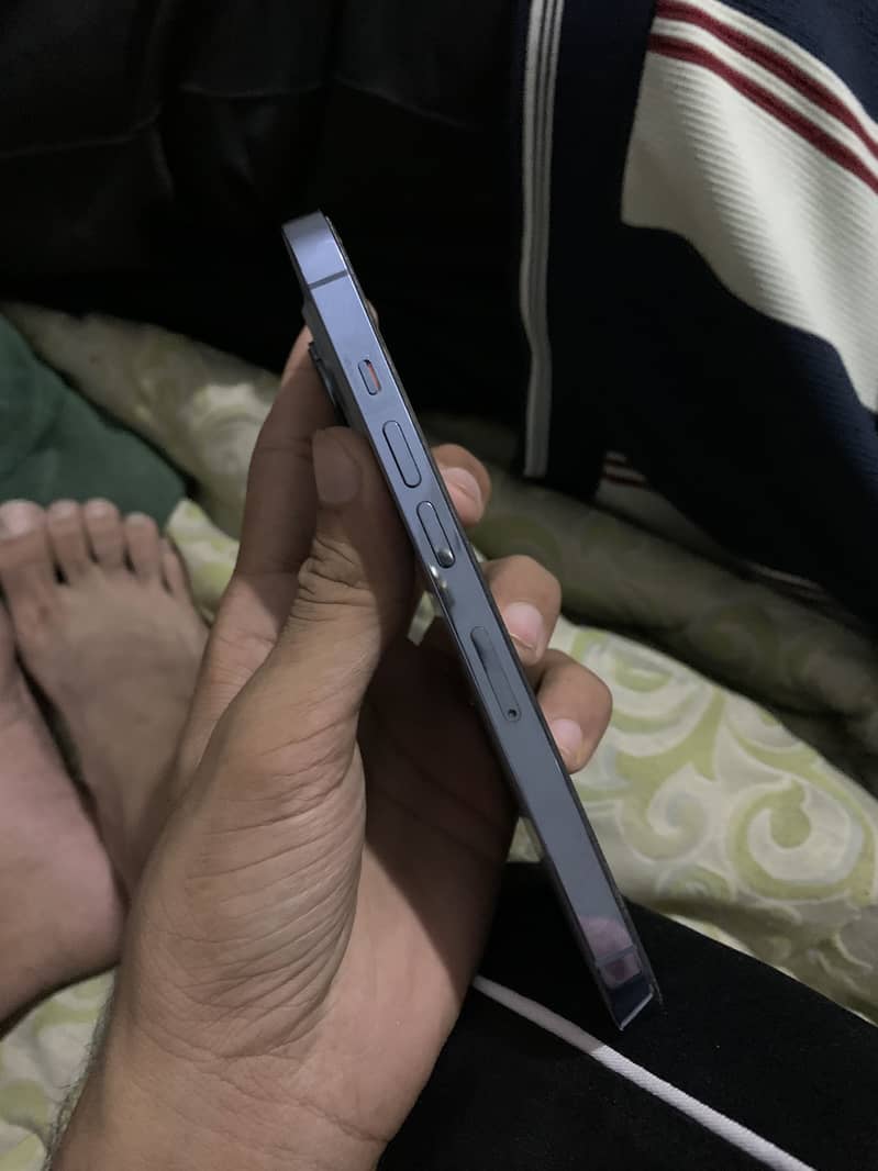 Apple iPhone 13 Pro 6