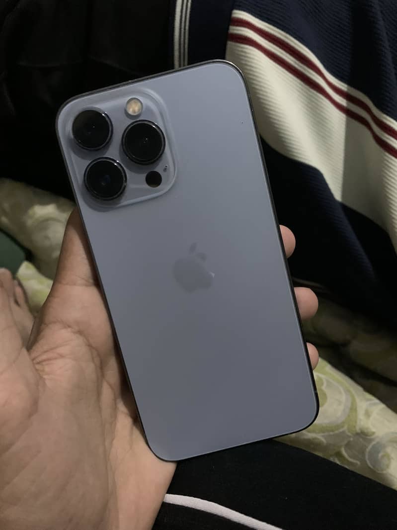 Apple iPhone 13 Pro 9