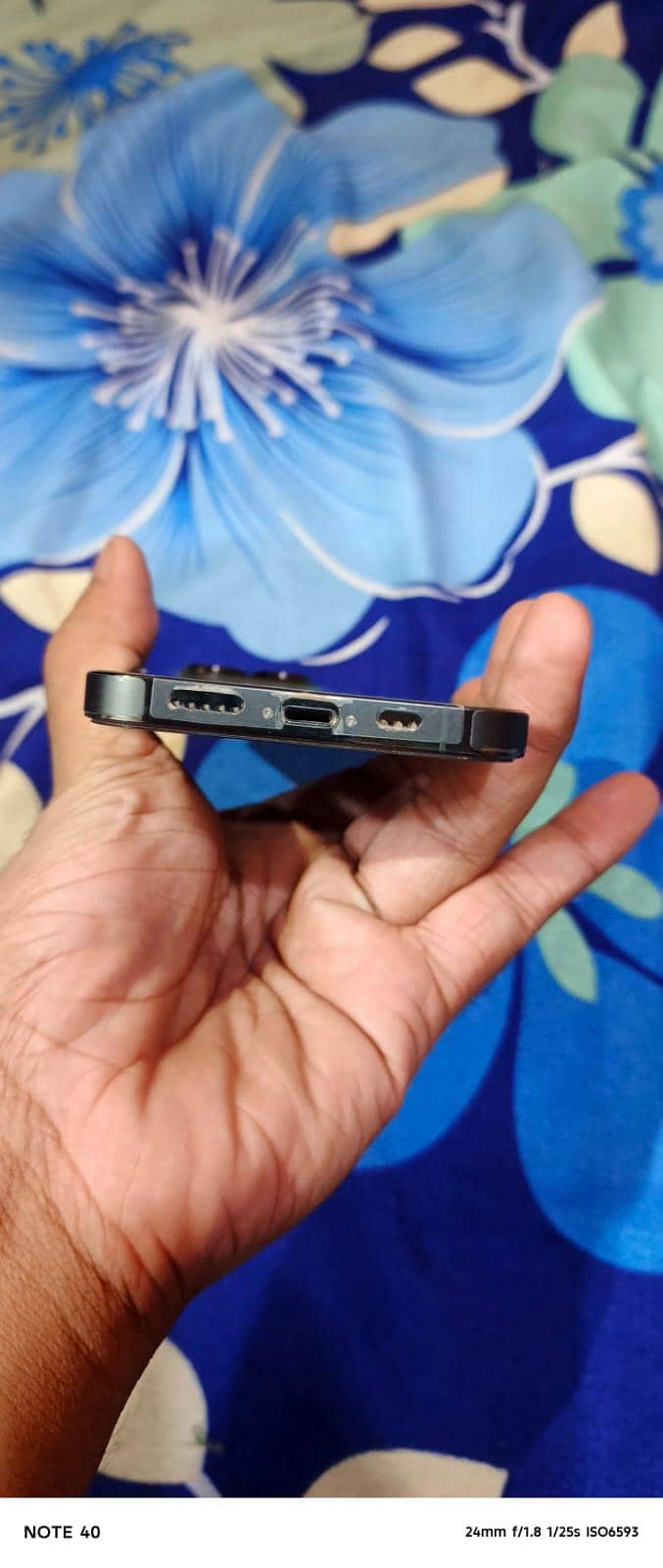 Apple iPhone 13 Pro 1