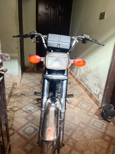 HONDA CG125