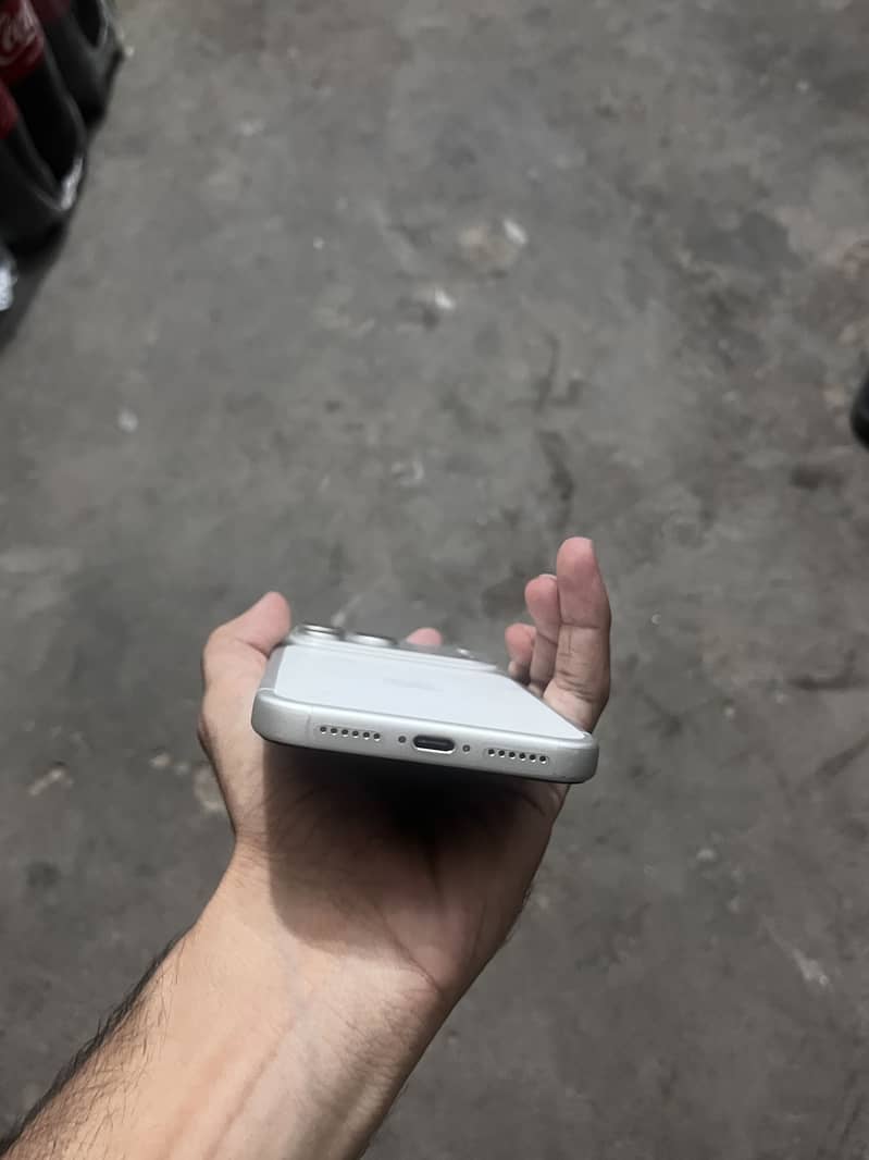 Apple iPhone 17 Pro Max 5