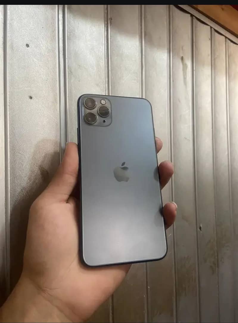 Apple iPhone 11 Pro Max 0