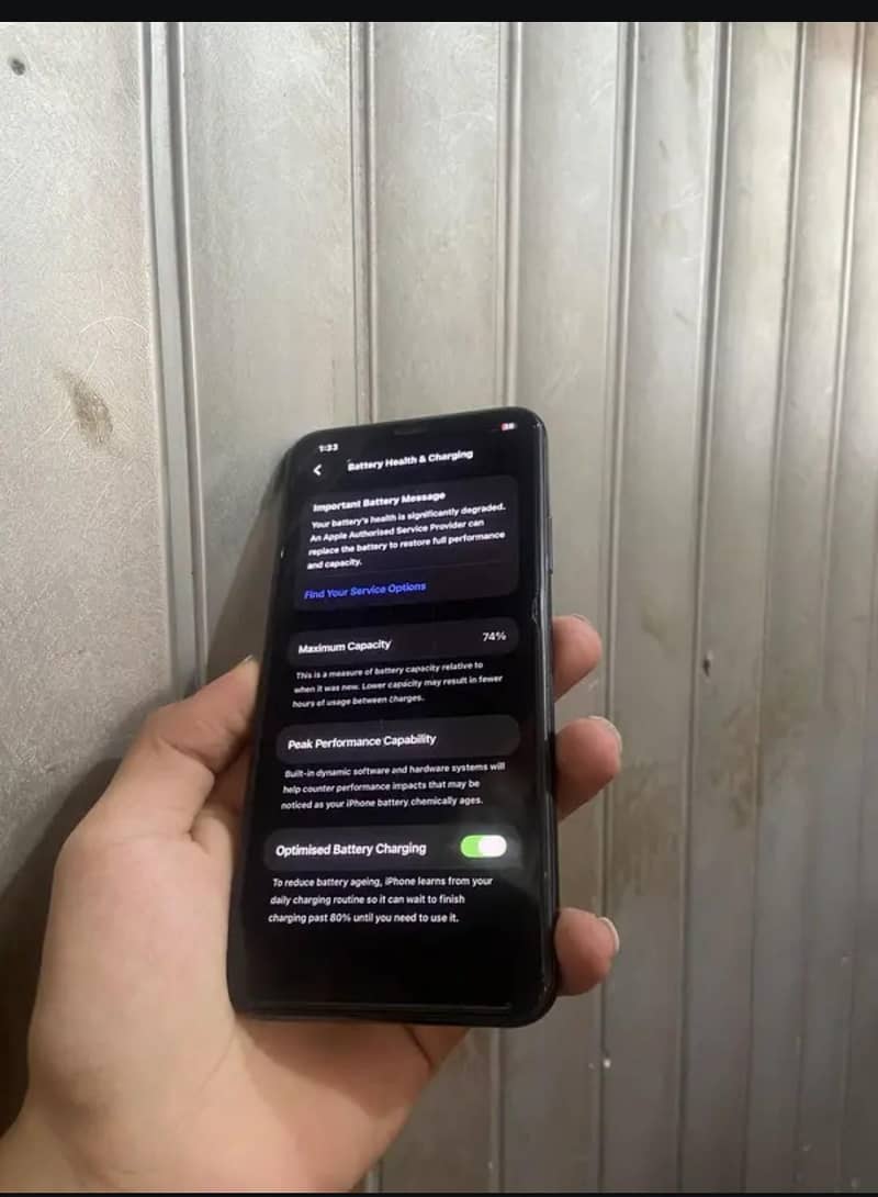 Apple iPhone 11 Pro Max 4