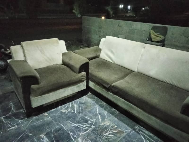 5 Seater Sofa Set 0