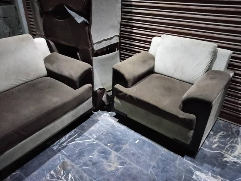 5 Seater Sofa Set 1