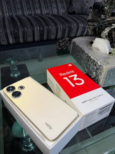 Xiaomi Redmi 13 . . 8/128 . . with box all ok