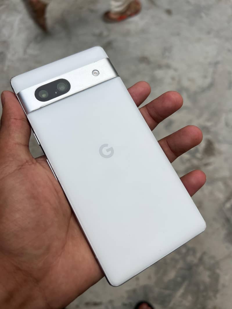 Google Pixel 7a 4