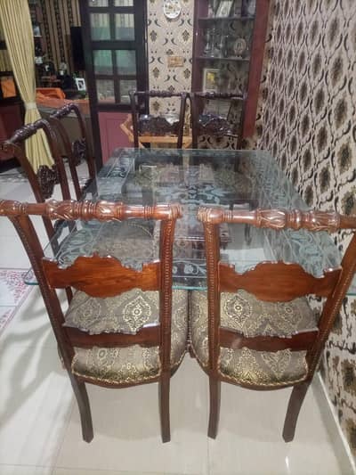 Dinning table