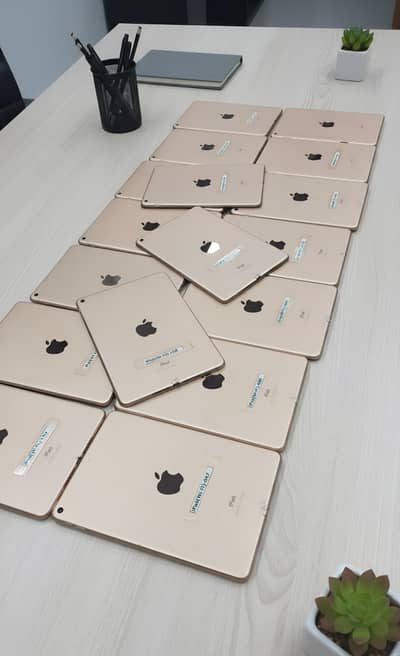 iPad Mini 5 (64GB) Quantity Available – Good Condition