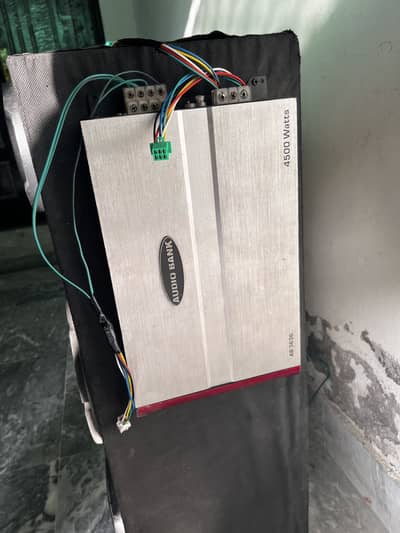 Audio bank amp 4500 watt amp and jbl 1200 watt woffer pioneer spkr