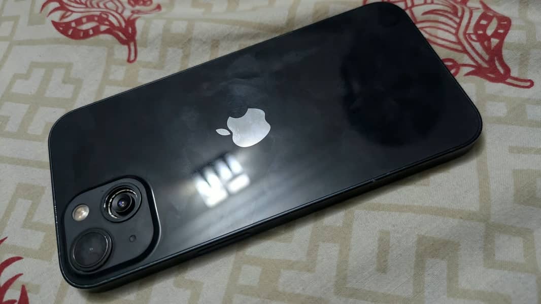 Apple iPhone 13 1