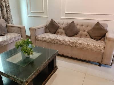 5 seater sofa 2 and 3 + wood table