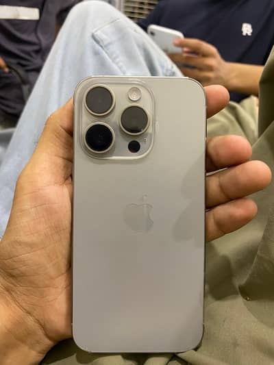 Apple iPhone 15 Pro