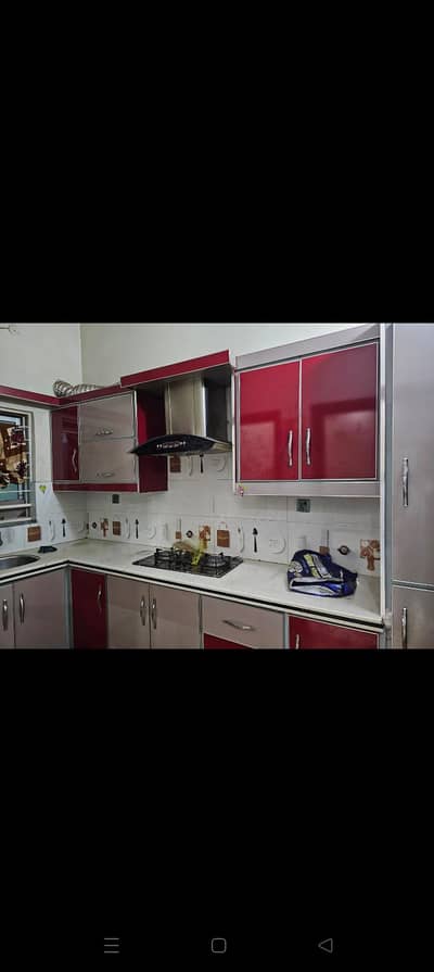 5 male Double story house for sale good location