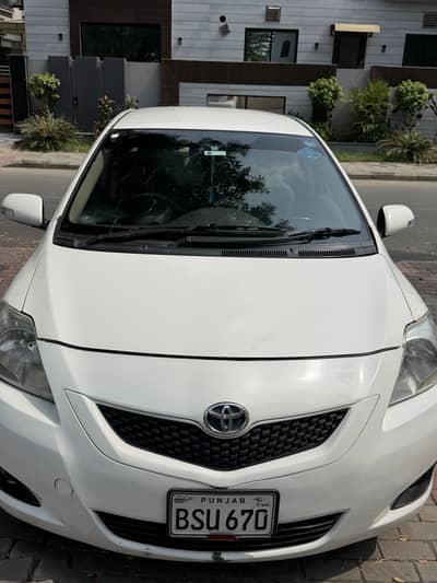 Toyota Belta 2008