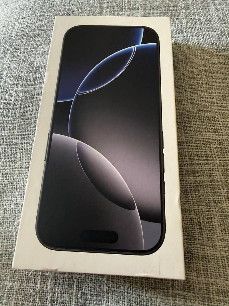 Apple iPhone 16 Pro 2