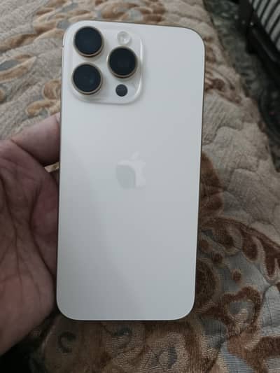 Apple iPhone 16 Pro Max