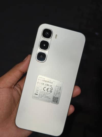 Infinix Hot 60 pro 6month wranty ma ha