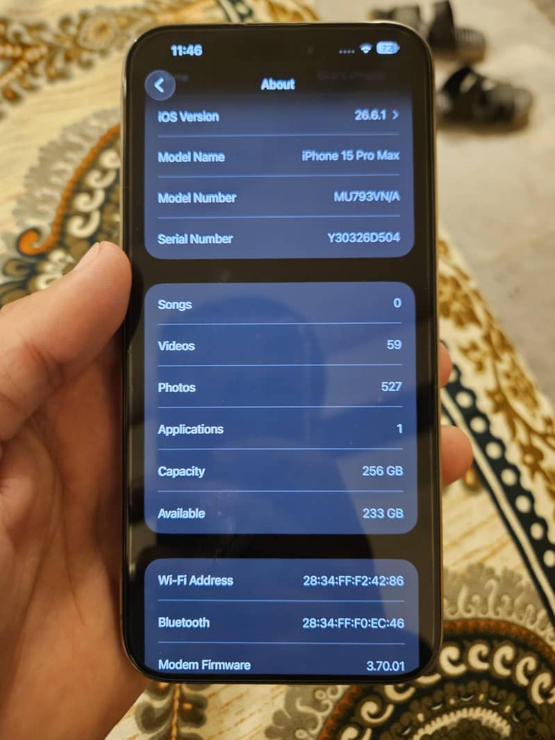 Apple iPhone 15 Pro Max 6
