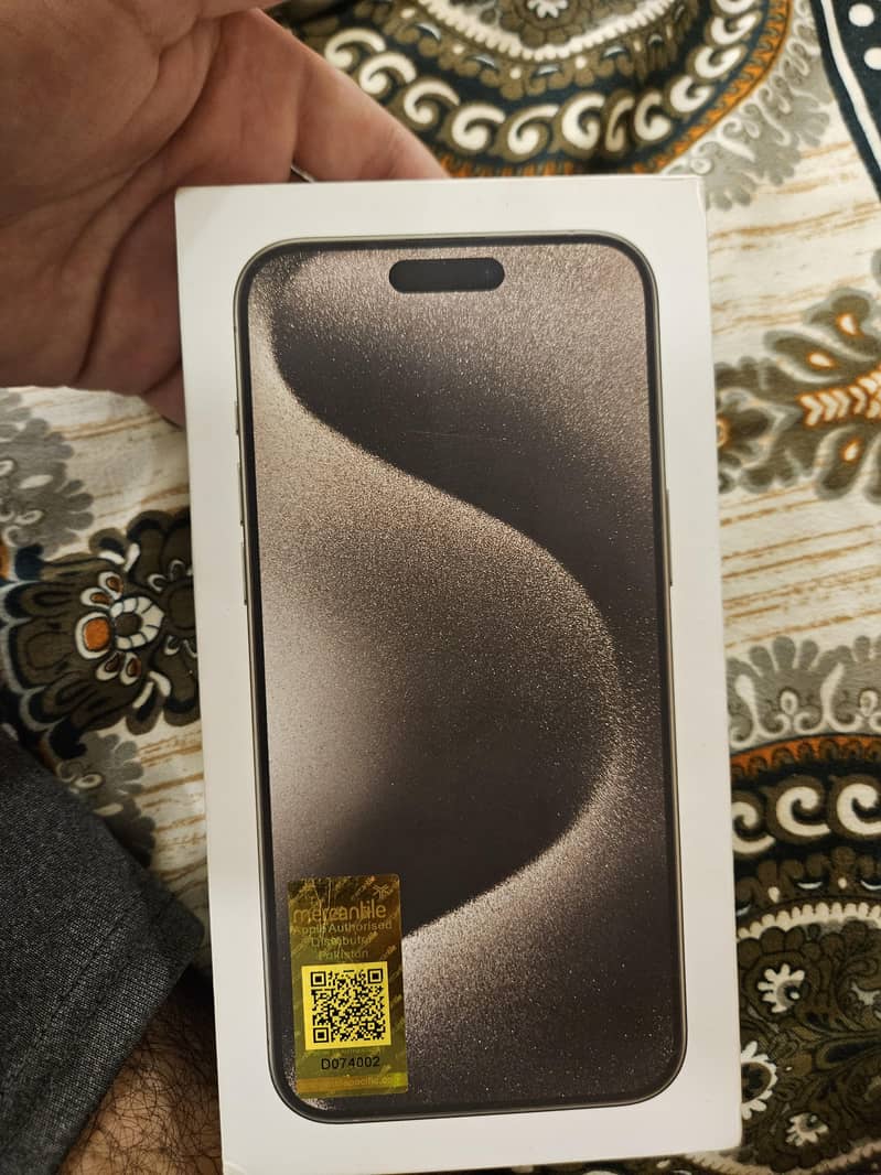 Apple iPhone 15 Pro Max 7