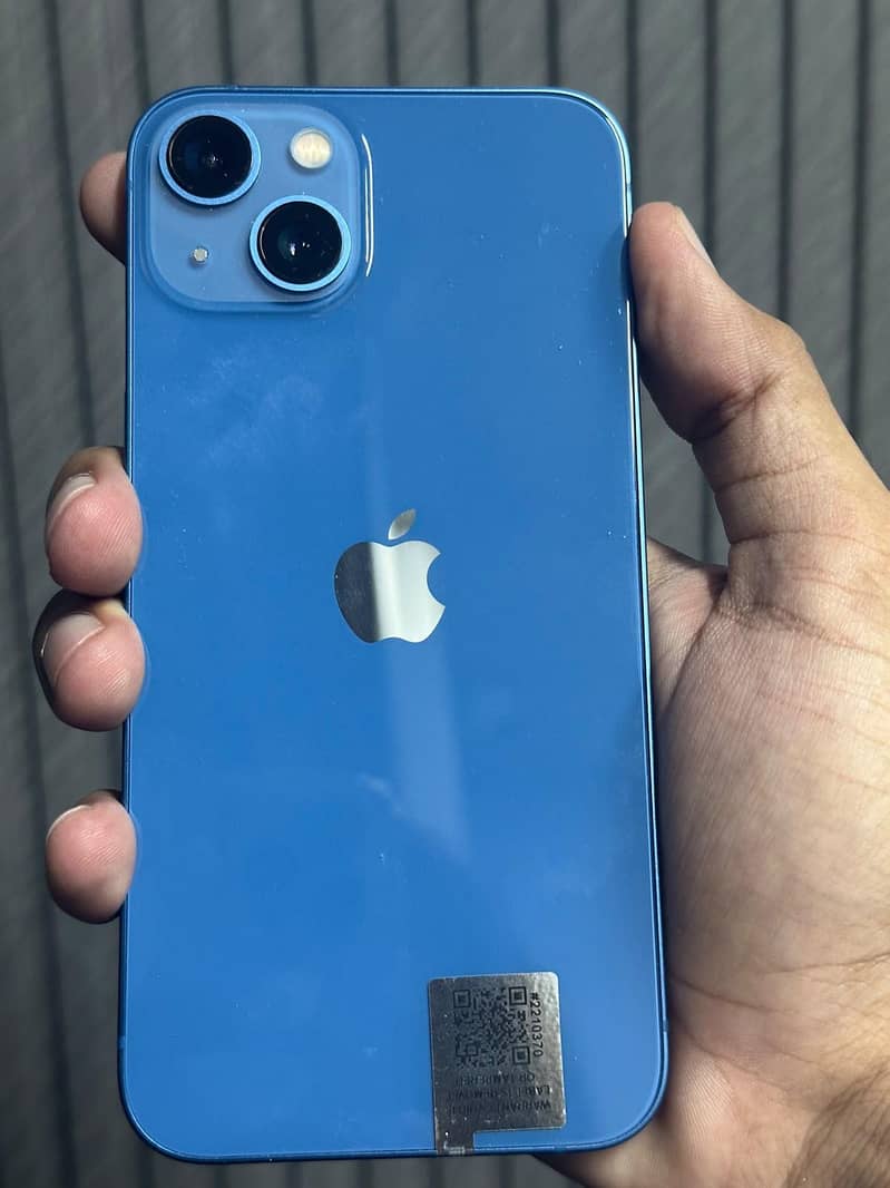 Apple iPhone 13 5
