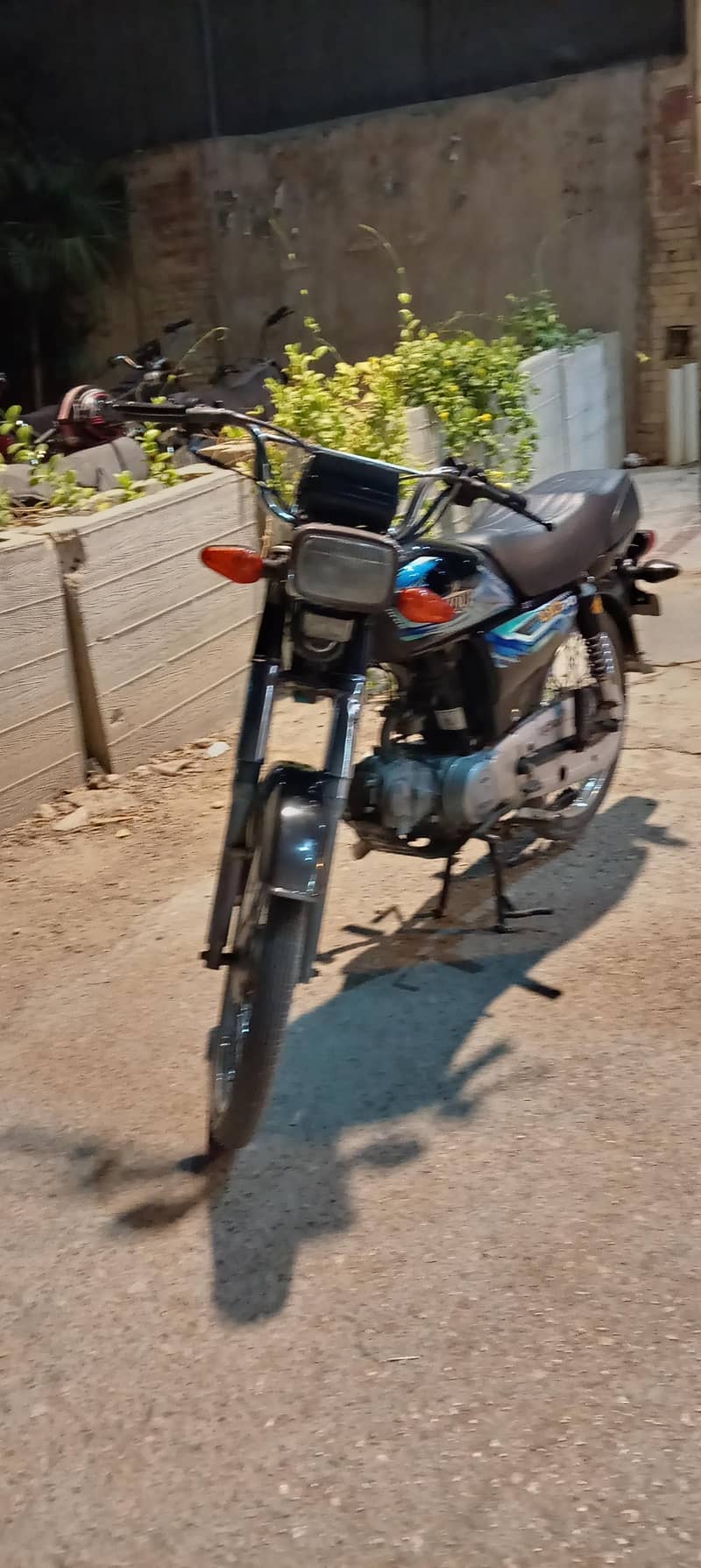 unique cd 70 6