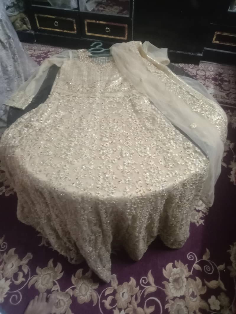 WEDDING OUTFITS 4