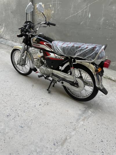 Honda 70 Model 2024/25