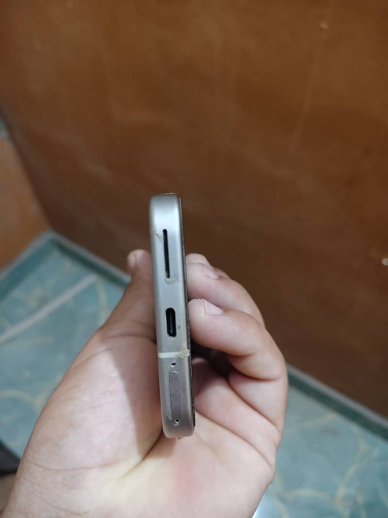 Google Pixel 9 3