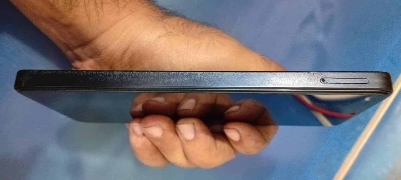 Samsung Mobile A06 8