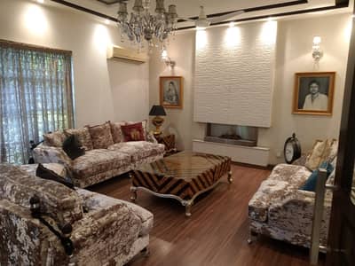 DHA Phase 1 10 Marla House 4 Beds Marbal Frooring Duble Unit House Very Reasonable Price